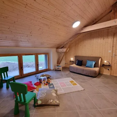 Confortable 10/14 Pers Avec Animaux Admis Casa rural