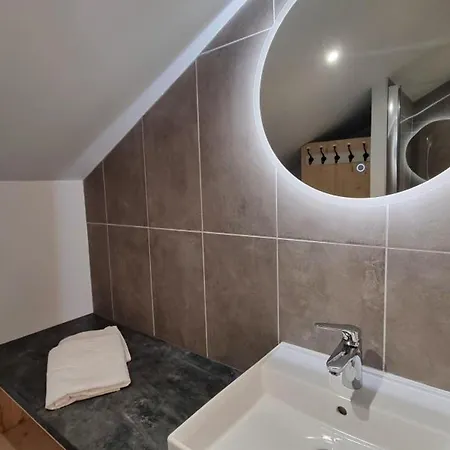 Confortable 10/14 Pers Avec Animaux Admis Casa rural La Versanne